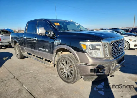 2017 Nissan Titan Xd Sl z USA, uszkodzony, nr VIN 1N6BA1F4XHN545379